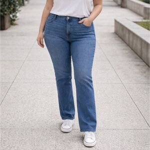 Old Navy High-Rise Wow Straight Jeans Women’s Size 20 – Plus Size Classic Fit